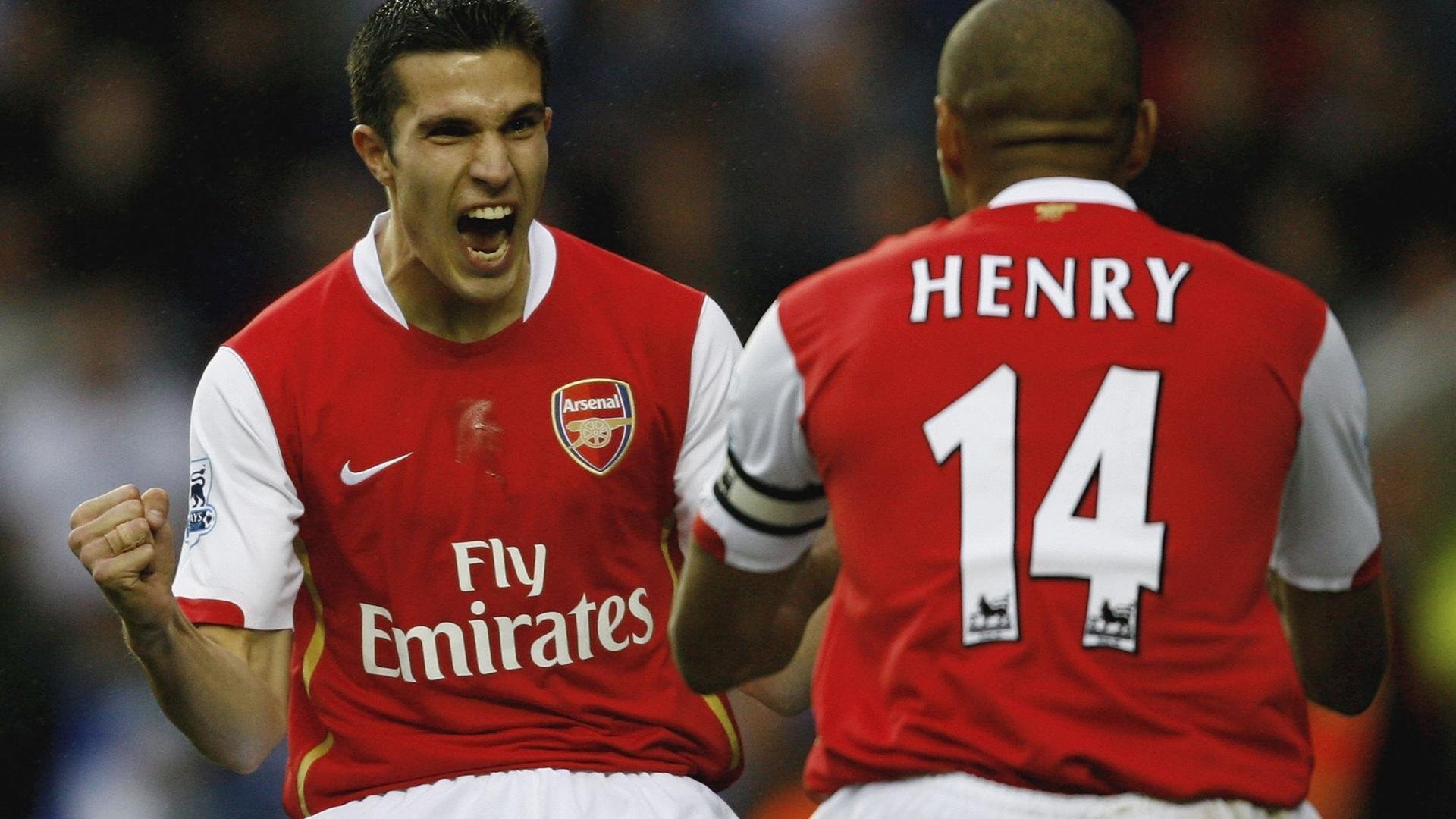 爱游戏APP-英超争冠焦点战，贝蒂斯强压中国，足球资本暗战背后的全球棋局