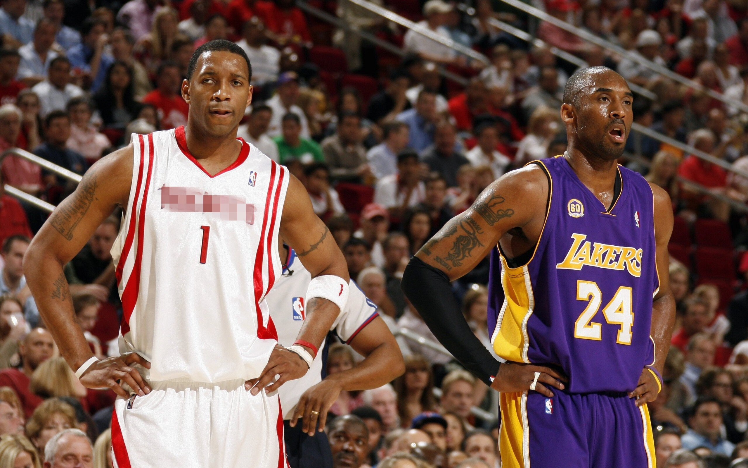 爱游戏2026-南美旋风席卷G组，哥伦比亚以全场压制之势击溃喀麦隆，维尼修斯闪耀2026世界杯